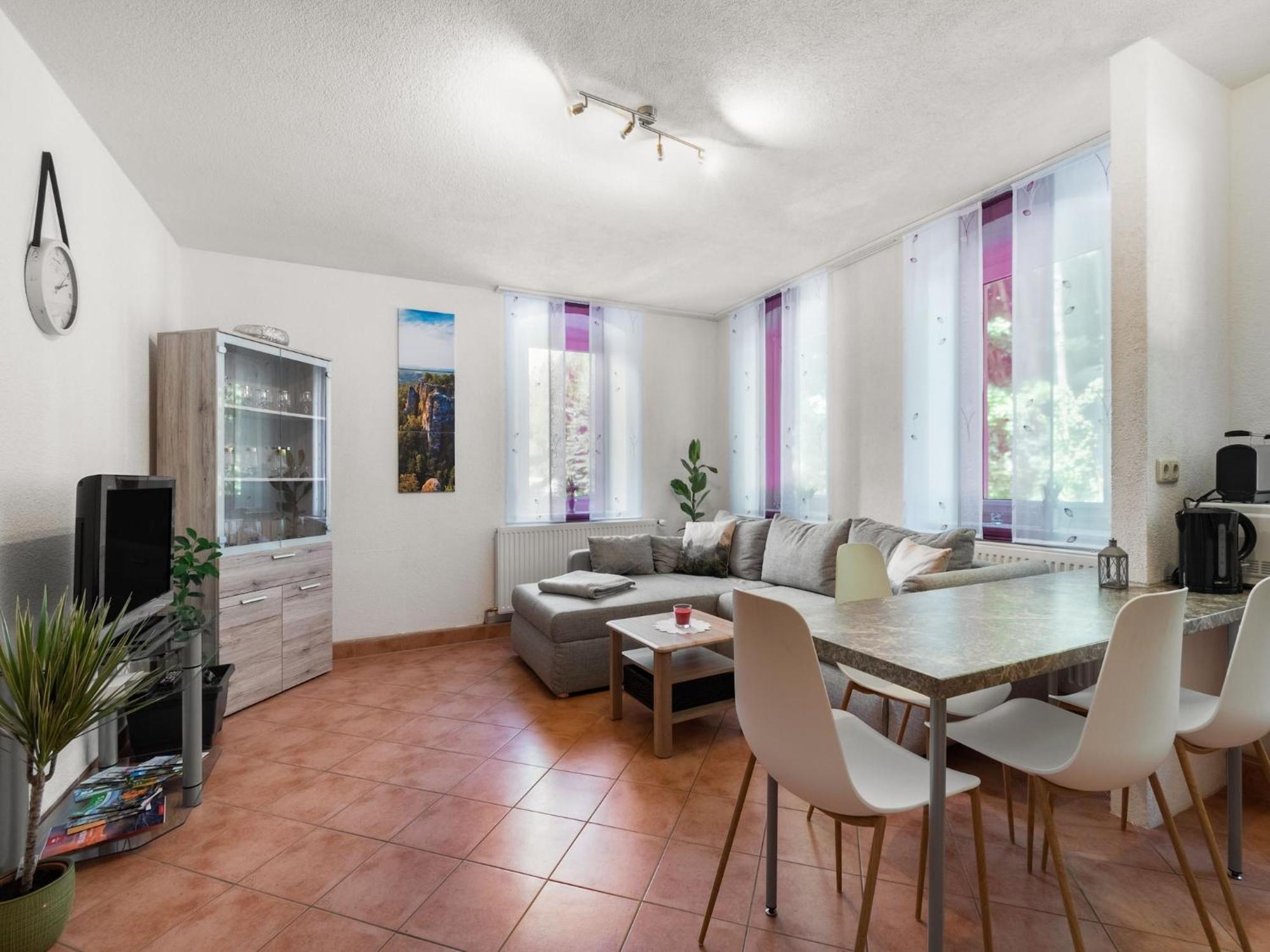 Modern Apartment In Sebnitz With A Terrace In Зебниц Екстериор снимка