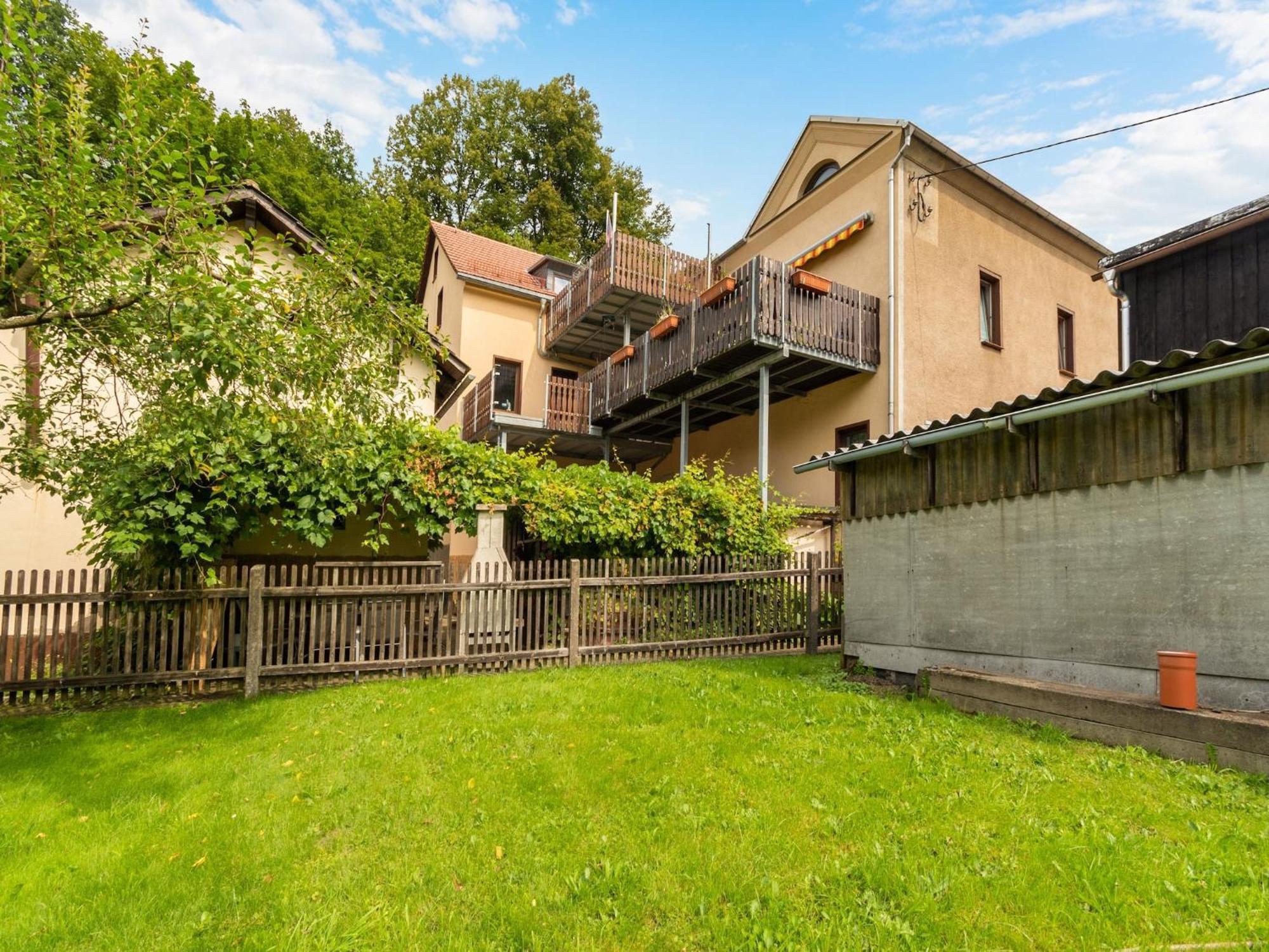 Modern Apartment In Sebnitz With A Terrace In Зебниц Екстериор снимка
